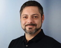 Portrait von Dominik Süßmith