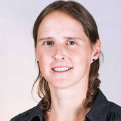 Portrait von Stefanie Stefanie
