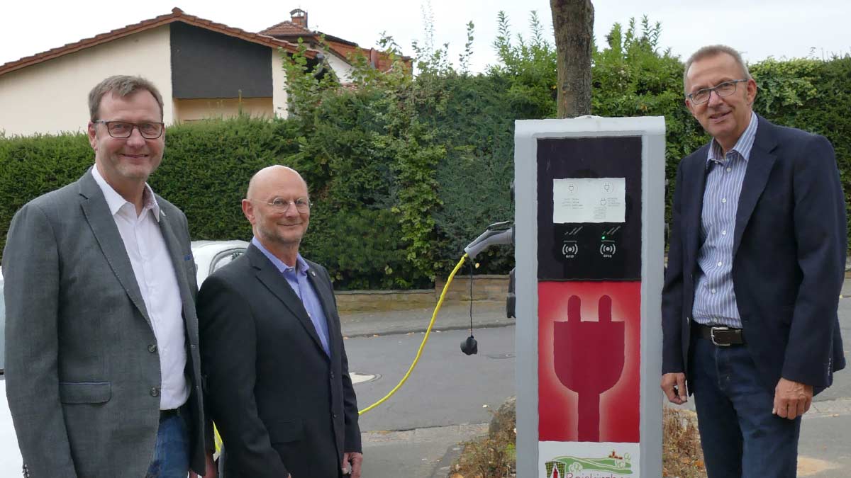 Neue Ladesäule für Elektrofahrzeuge in Ettingshausen