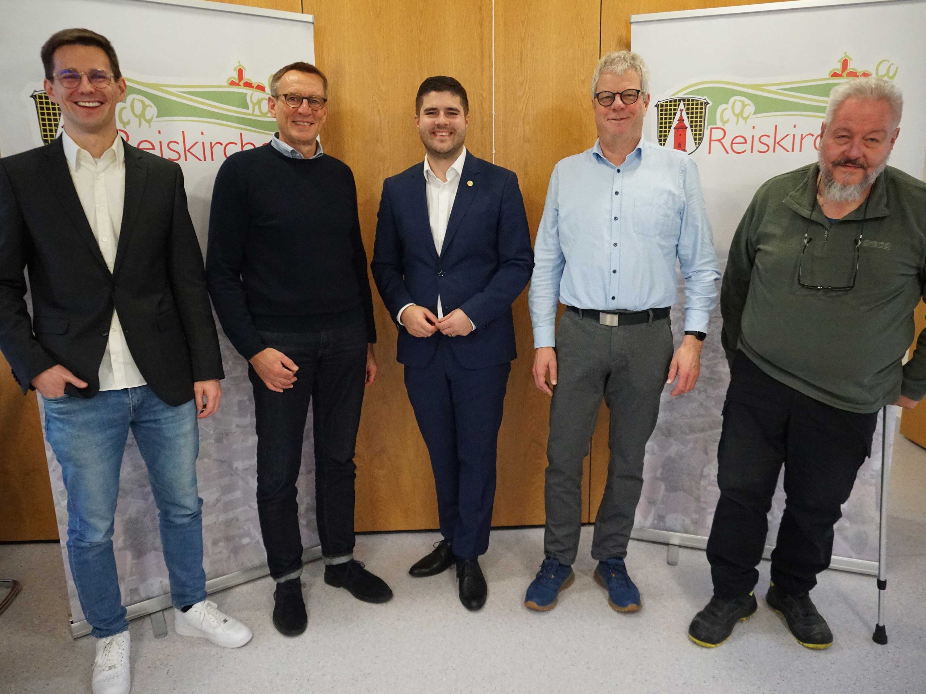 Gruppenbild der Beteiligten