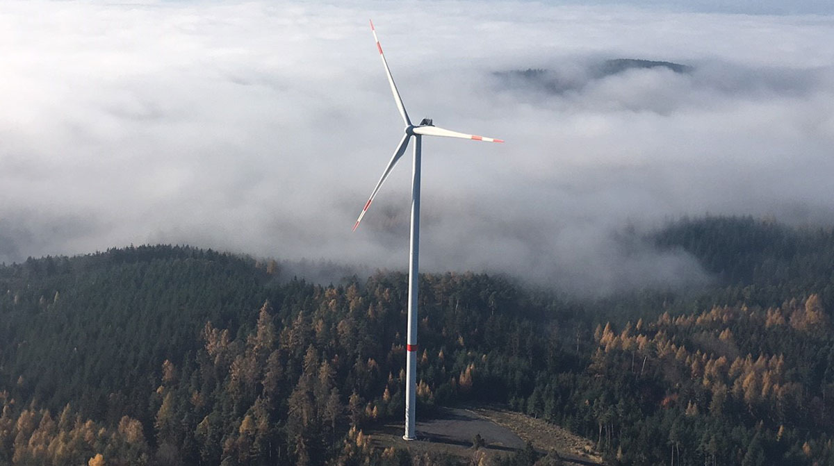 Windkraftanlage der OVAG in Hessen.